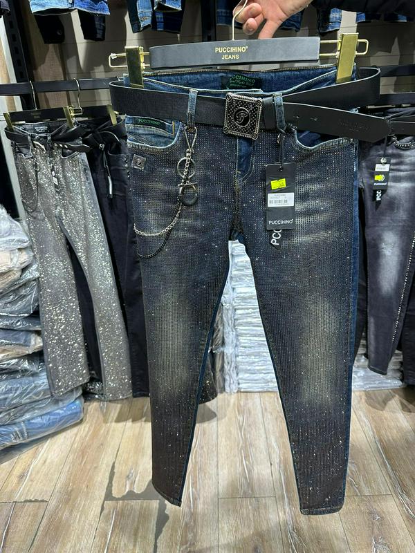 Женские джинсы
