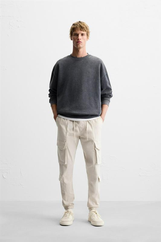 CARGO TROUSERS WITH POCKETS